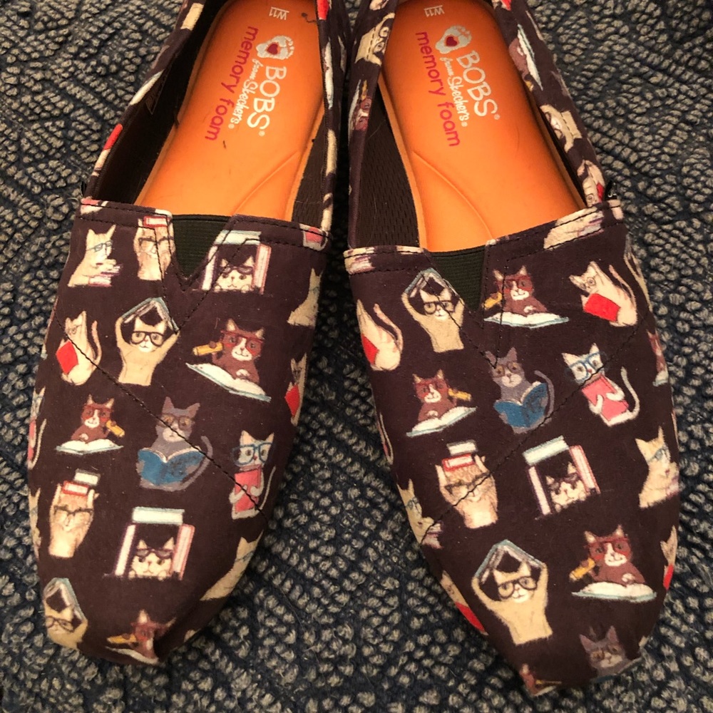 Bobs for cats flats READING CATS women’s 11 NWOT